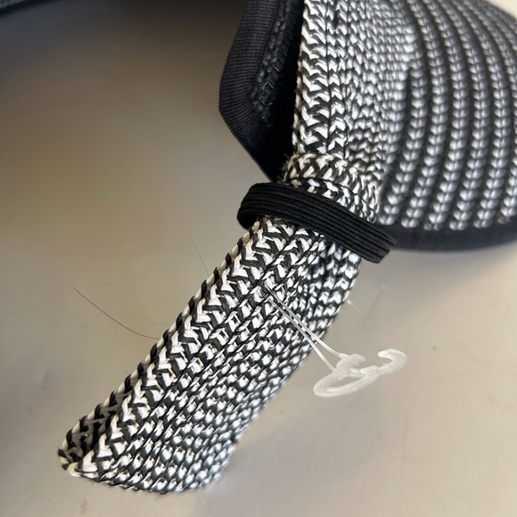 MAGID STRIPED PACKABLE WIDE BRIM STRAW ROLLU UP SUN VISOR NWOT - Picture 8 of 9